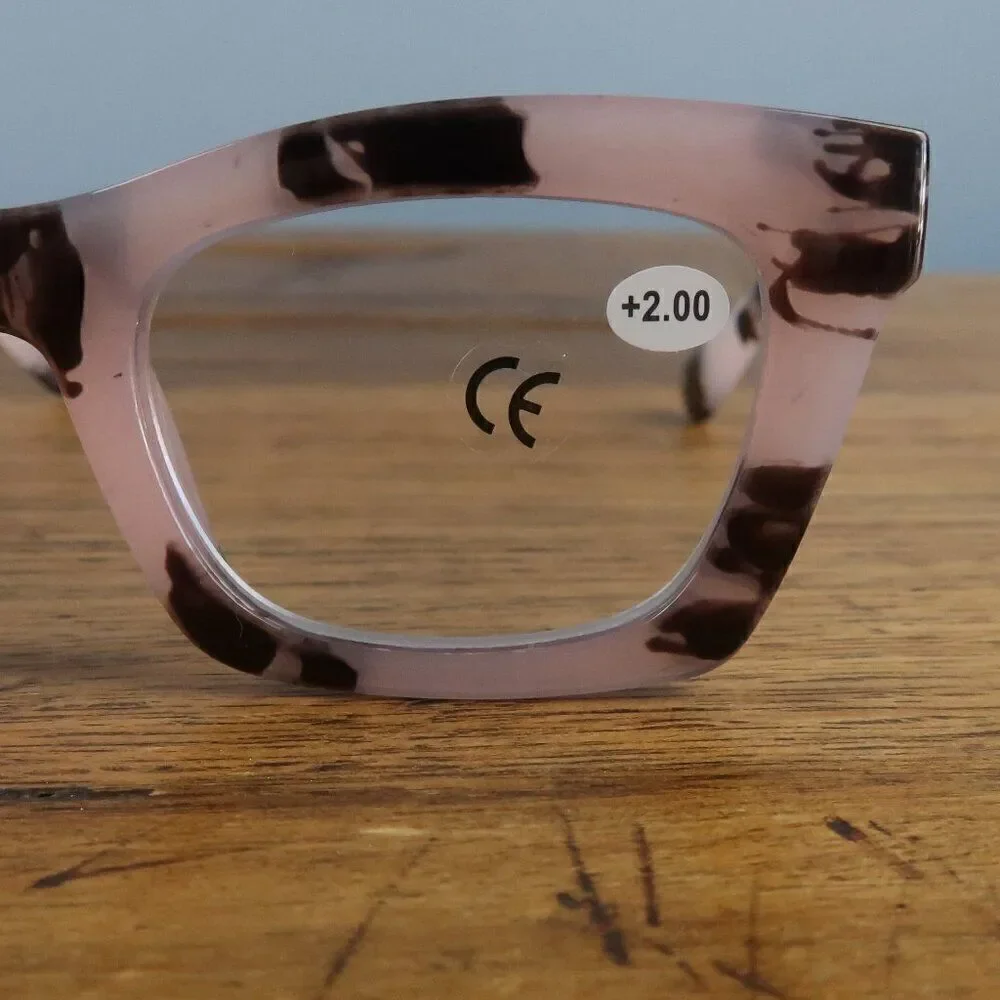 RETRO TRENDY BLACK & PINK READER GLASSES +2.00 NWT